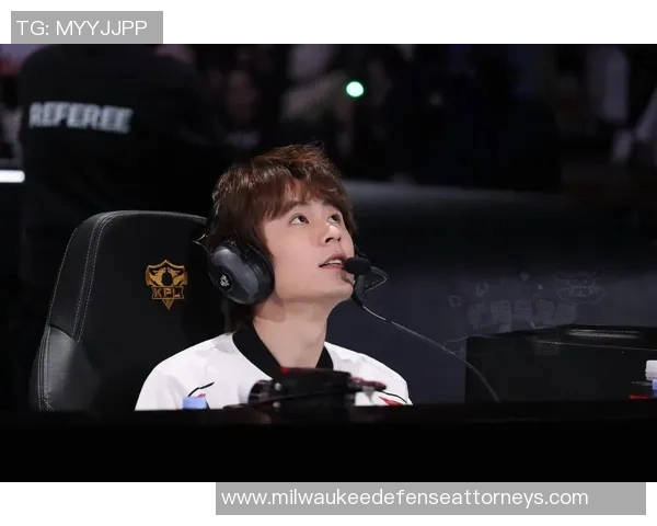 JDG在冠军杯中的比赛经验展现出色引领团队走向胜利之路