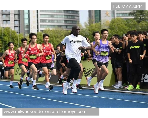 周强的羽毛球人生深度对话探讨运动背后的坚持与梦想