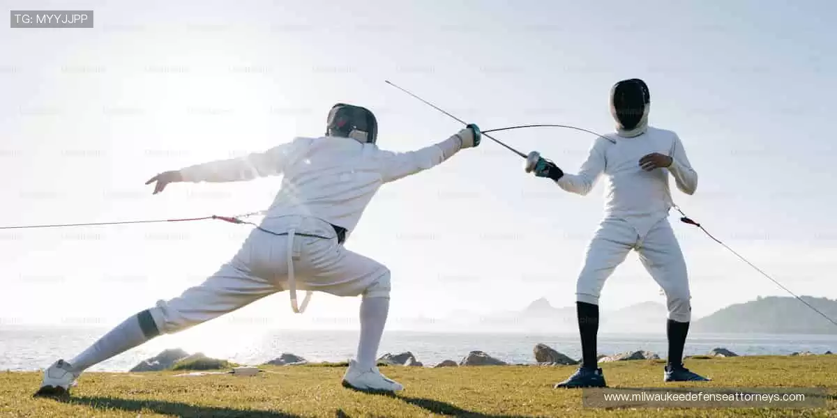 🎁【周边商城】限量潮品，把偶像的荣耀穿在身上！